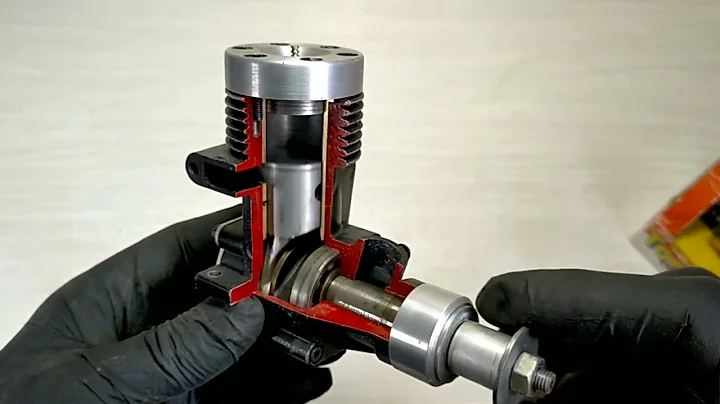INSIDE A NITRO ENGINE Cutaway model, piston rod crankshaft TURNING how it works RC