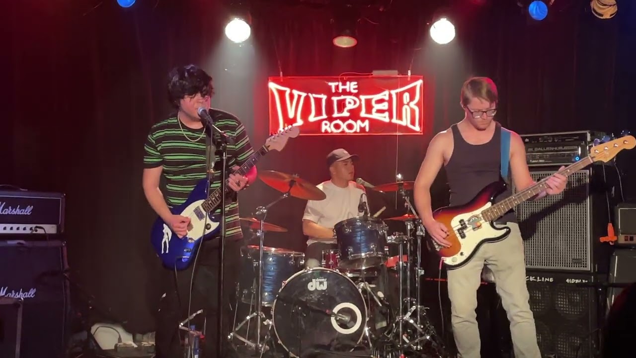 Watch Rainy Day (Live) by Hologram Empire on YouTube Watch Rainy Day (Live) by Hologram Empire on YouTube
