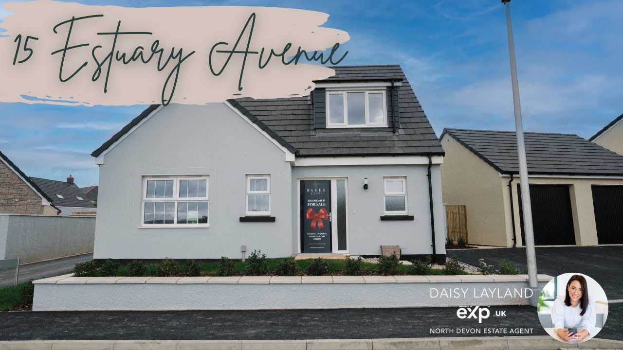 The Holly- 15 Estuary Avenue- Baker Estates