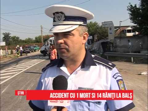 Accident cu 1 mort şi 14 răniţi la Balş