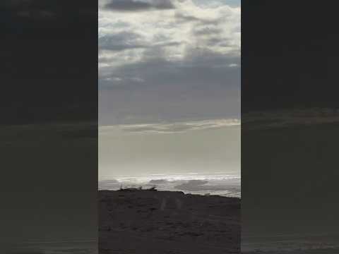 台風一過の遠州灘。磐田市掛塚　竜洋の海。After typhoon passed,the ocean of Enshunada is so rough!