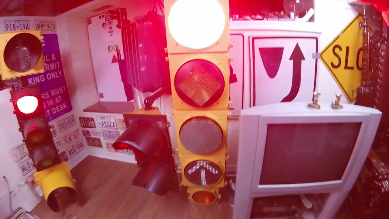 Montreal Advanced Arrow & Preemption Signal