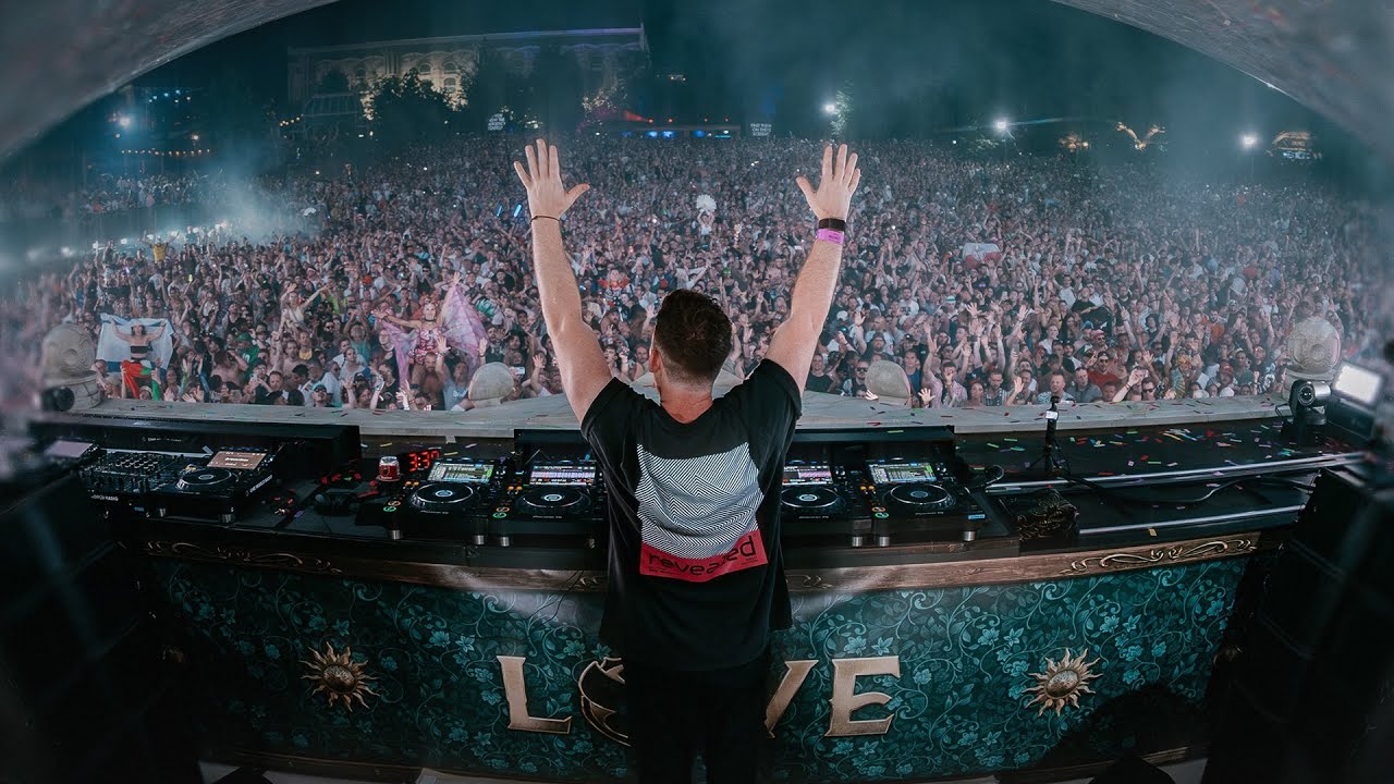 Hardwell WE1 at Tomorrowland 2025