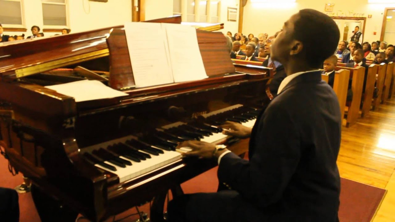 KEVIN GODETTE PLAYING PIANO AT CHURCH YouTube