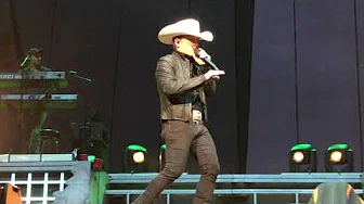 Justin Moore - That's Why We Drink - Live 2019