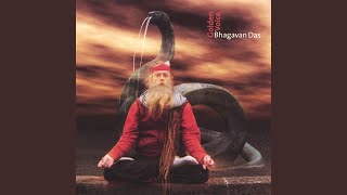 Video thumbnail of "Bhagavan Das - Krishna Arati"