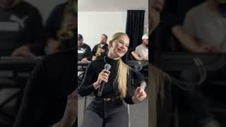 Andreea Ciocotisan- Maramures, Live Repetitii