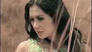 Alamat Palsu (Shamila Cahya)