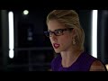 Arrow 4x06: Oliver & Felicity #1 (Felicity: You have been texing with my mother?)