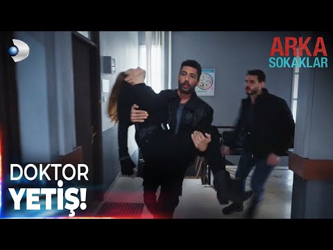 Mehmet, ağır yaralı Seval'i, hastaneye yetiştiriyor | Arka Sokaklar 666. Bölüm