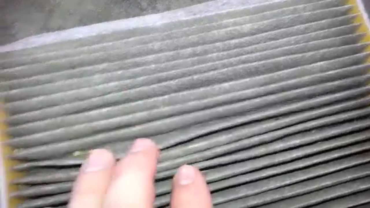 2013 Toyota RAV4 SUV - Checking A/C Cabin Air Filter @ 20,000 Miles