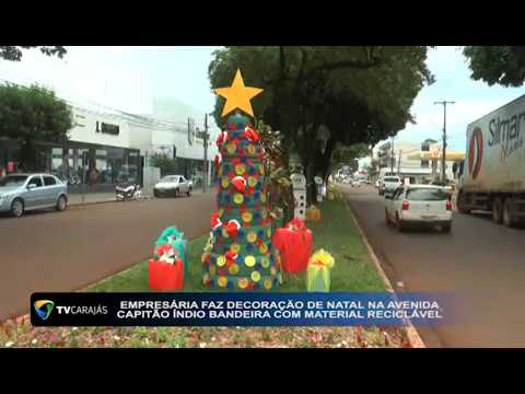 Empresária faz enfeites natalinos para decorar canteiro na avenida Capitão índio Bandeira