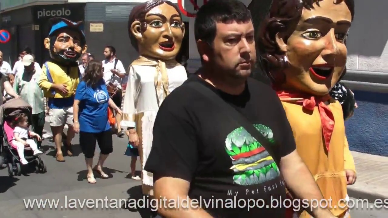 Pasacalle Gent de NANOS - Petrer TV - (02-07-2017)