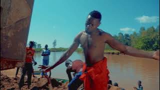 Prince Clyde x Chris de Chosen - Tembea Nami [  Video ]