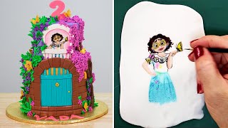 Encanto Cake - Fondant Painting