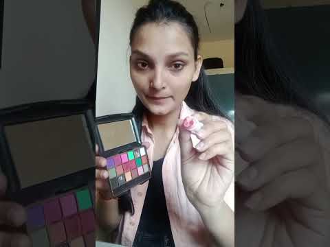Testing viral eyeshadow