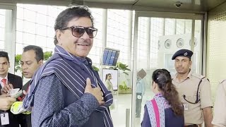 Veteran Actor Shatrughan Sinha Papped At Mumbai Airport