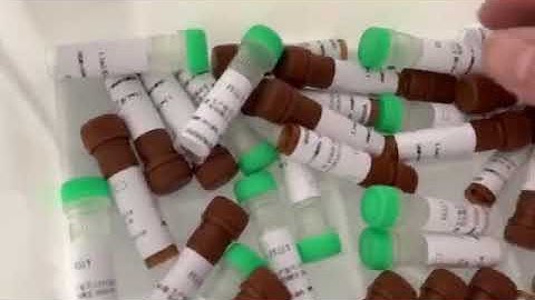 horizontal vial labeling machine pharmaceutical labeling equipment