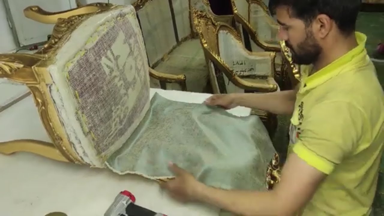 HOW TO UPHOLSTER A COUCH . HOW TO REUPHOLSTER A chair. upholstery