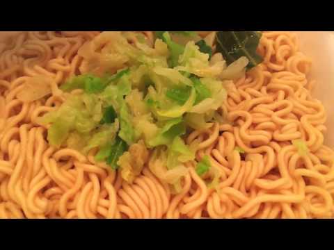 昔ながらのソース焼きそば こだわりのつやもち麺 香り立つダブルソース　東洋水産