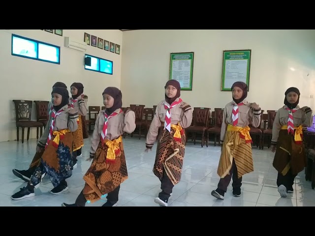 Tari Kreasi Nusantara PRAHU LAYAR - Pesta Siaga #senibudaya  #pramuka class=