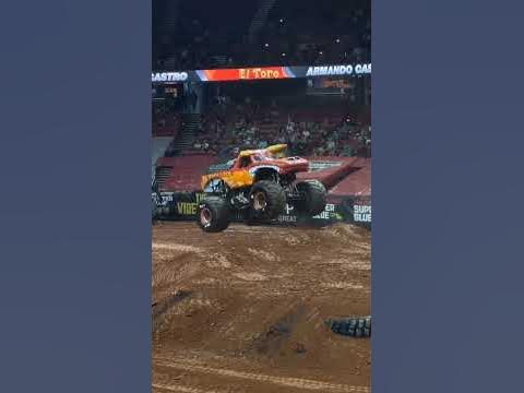 El Toro loco monster osm ramp jump 🤯 and crazy wild stunt 😨 #shorts # ...