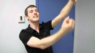 BenQ LX60ST or LW61ST Laser Short Throw Data Projector Unboxing & First Look Linus Tech Tips