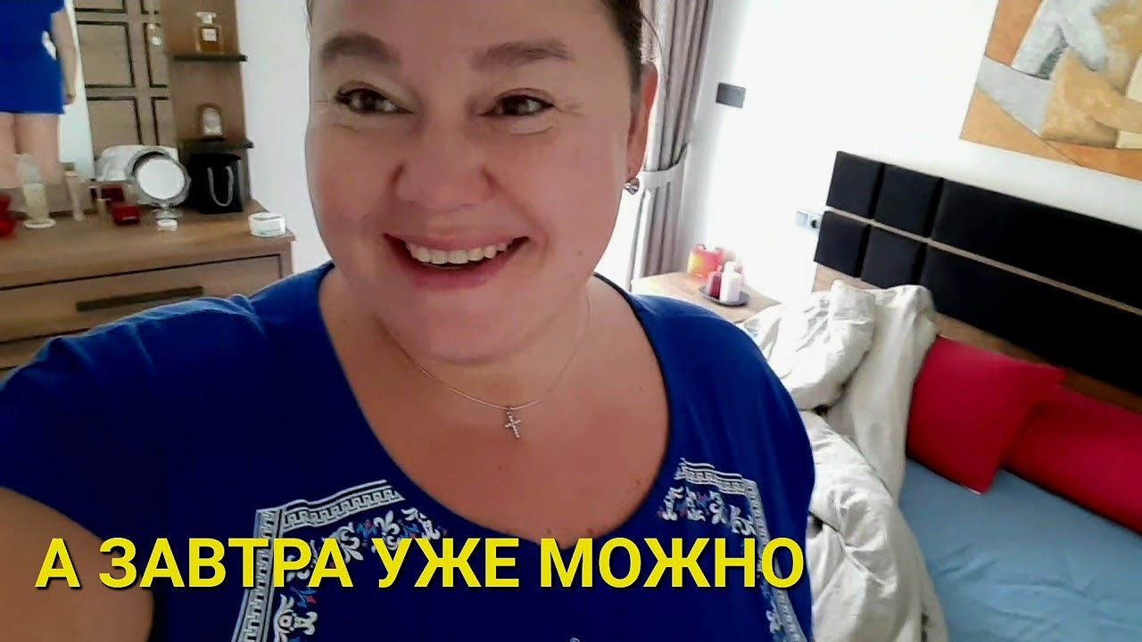 В ОБЩЕМ ТО НЕВАЖНО КАК УСТРОЕН МИР ЛИШЬ БЫ ВАМ ХВАТАЛО НА ВИНО И СЫР ...