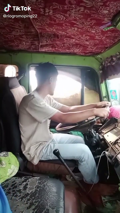 sopir zos bawa paket pakai truk tua hino renjer tahun 90 jakarta padang 3hari tiga mlm tembus😱 #