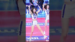 ㅈㄴ멋있네ㄷㄷ Like Jennie 김해리 치어리더 Kim Haeri Cheerleader Ktwiz