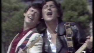 MAMA - Escóndete (1981) chords
