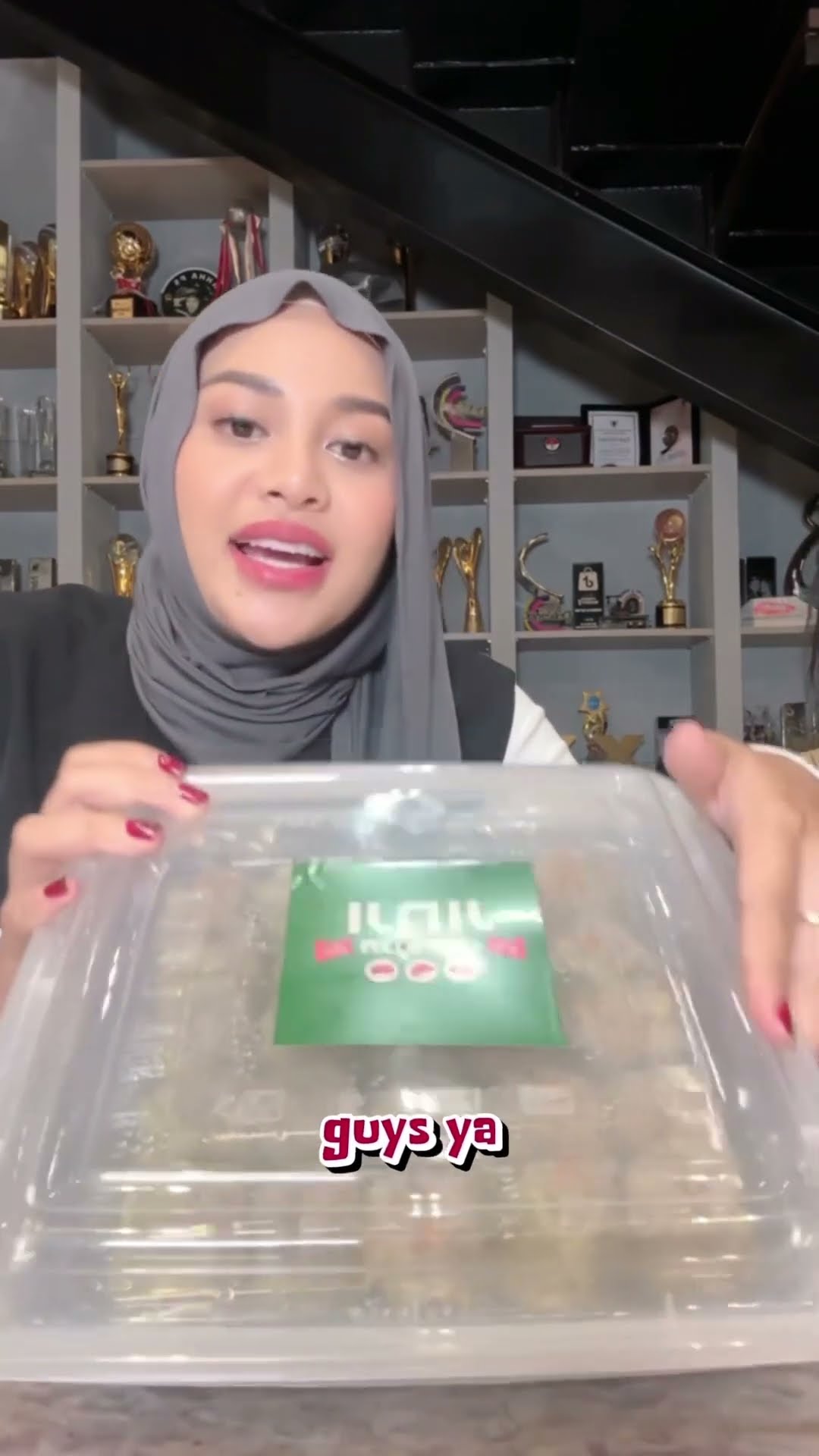 Ehmmm enak banget dimsumnya ya gess