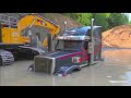 RC Construction Site Flooded!!! K 700 - CAT 374 Transport - Deep Water