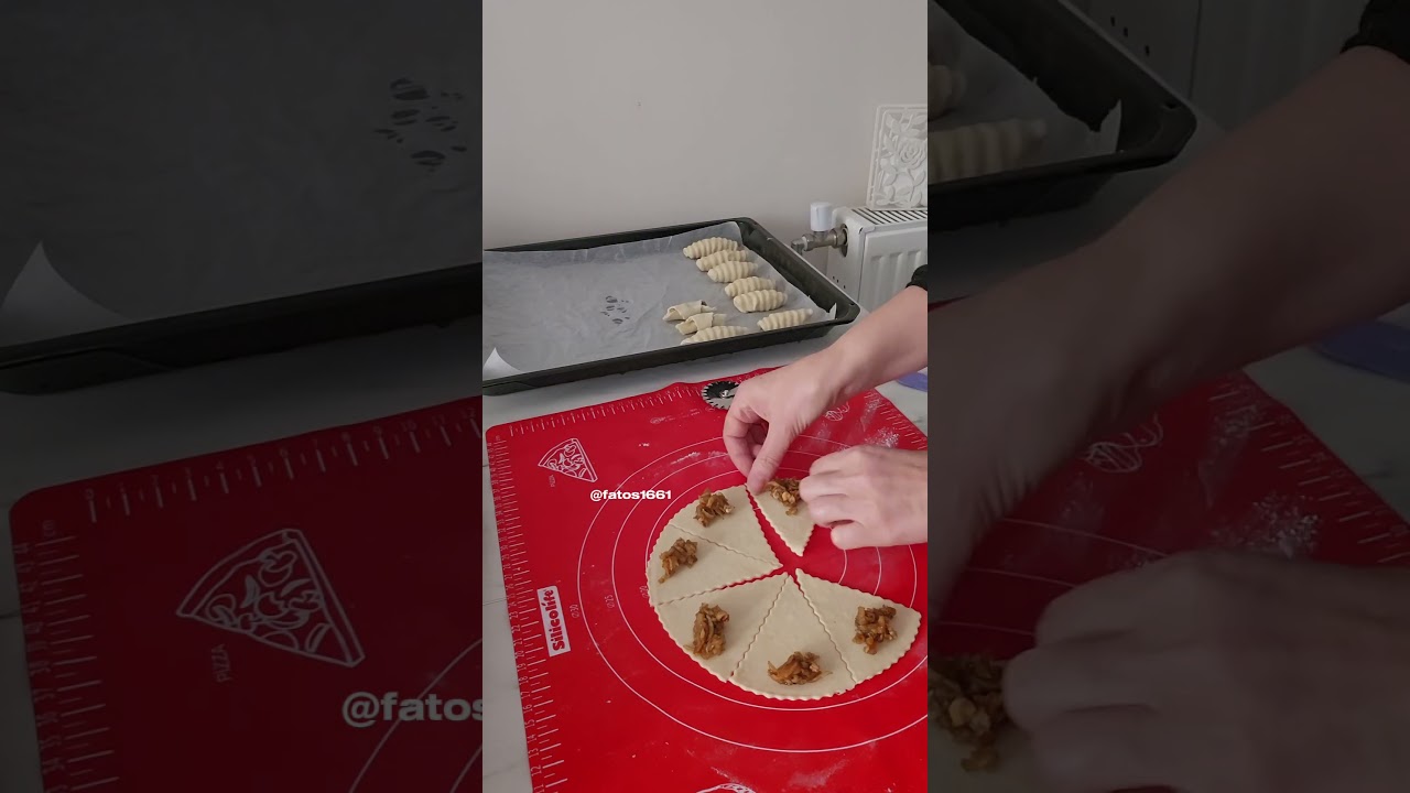 Aynı hamurdan 3 farklı model Elmalı kurabiye . #keşfet#shorts#foodie#yemektarifi#kurabiye#müzik
