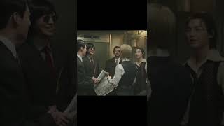 members can't stop laughing at RM look 😭