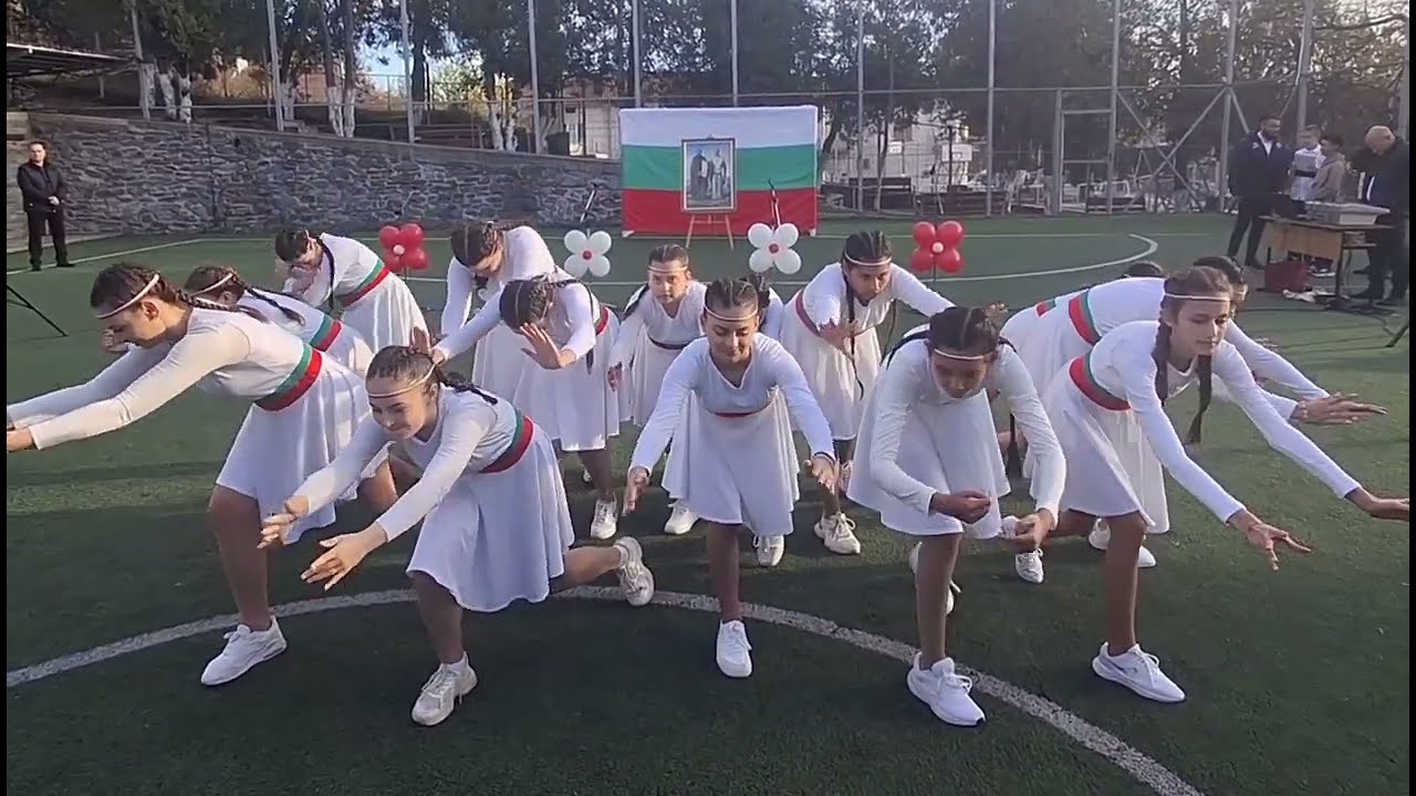 Танц "Девойко"