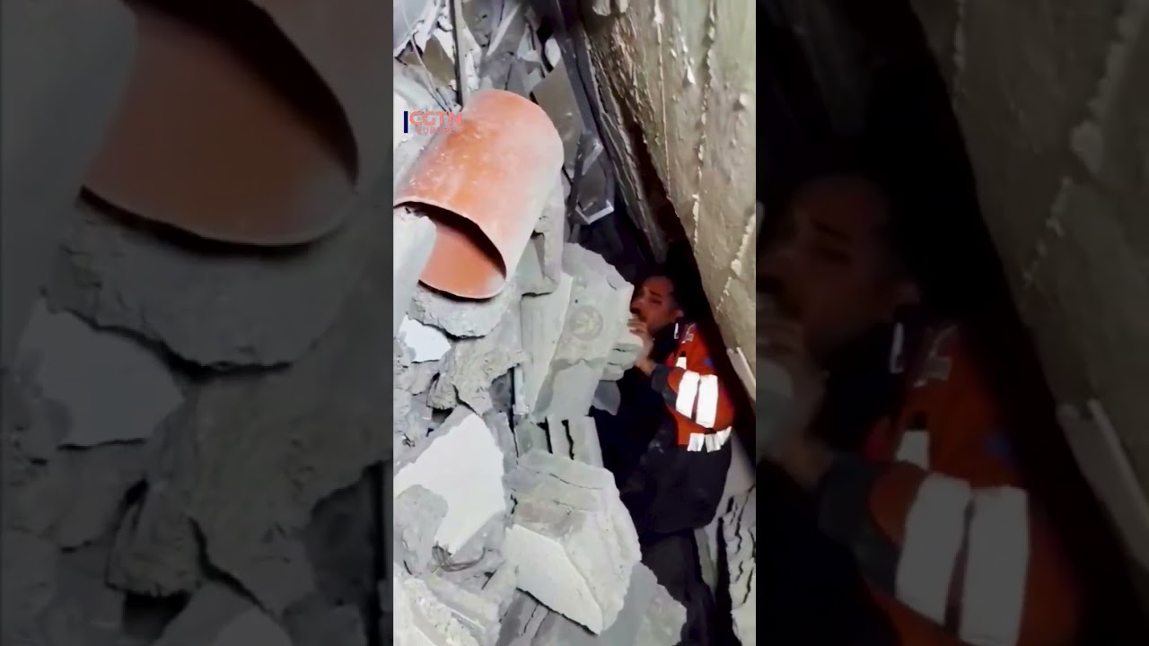Gaza rescuers pull survivor from collapsed building