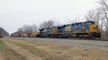CSX Intermodal Q168 - ES44AH