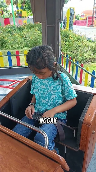 When Mom Was Shocked That Ara Fell Dizzy After Riding the Spinning Cart Pedaled by Dad. Scared, A...