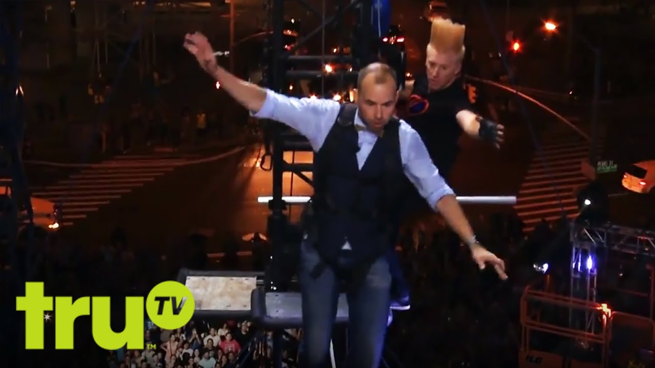 Jokers Live Punishment: Murr Walks