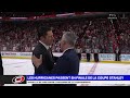 La poignée de main traditionnelle entre les Canadiens et les Hurricanes