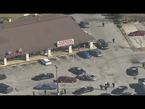 Investigators canvas area for gunman in Clayton County armed robbery ...