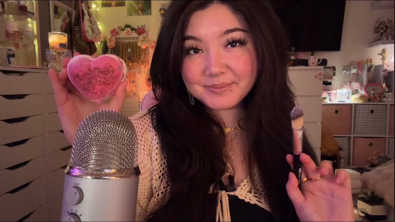 ASMR ~Tingle Galore~ Fizzy Sounds (bath bomb asmr) !! 