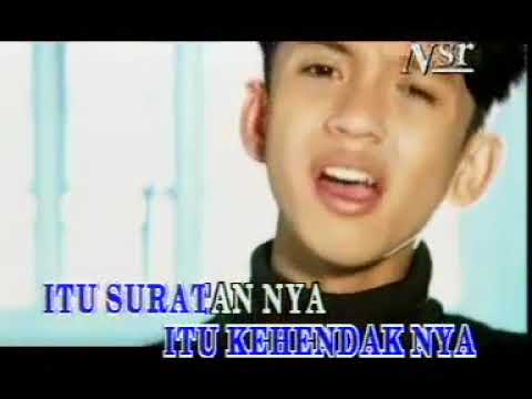 BOBOY - Dalam Benci Ada Rindu