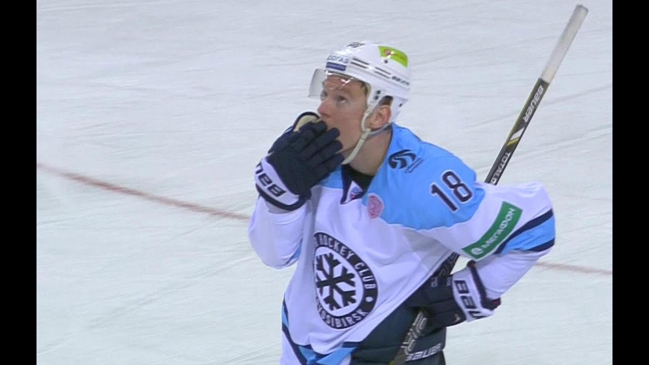 Тигровый сэйв Кошечкина! / Koshechkin makes fantastic glove save!