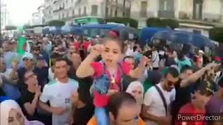 ذكريات مظاهرات  الجزائر ضد الحكومة يطالبون بدولة مدنية