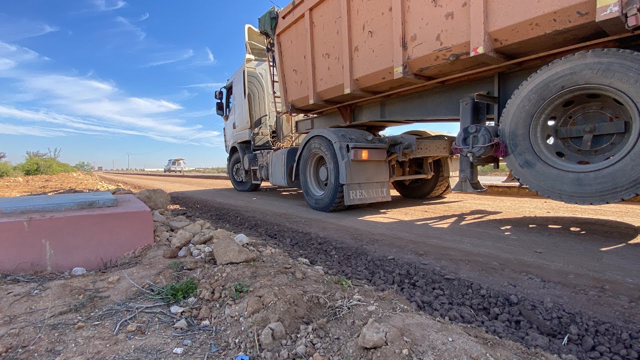 شاهد احترافية هذا السائق بالمغرب 🇲🇦🔥