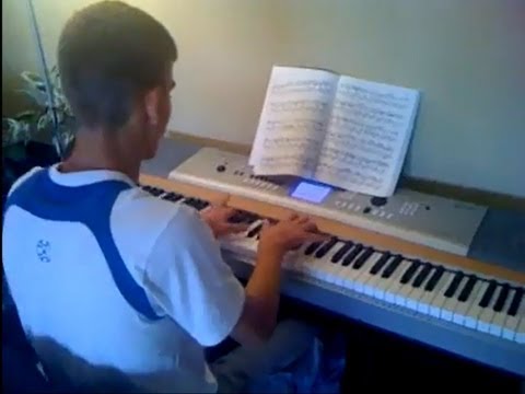 Vladimir Tchervenkov plays Scott Joplin's "Maple L...