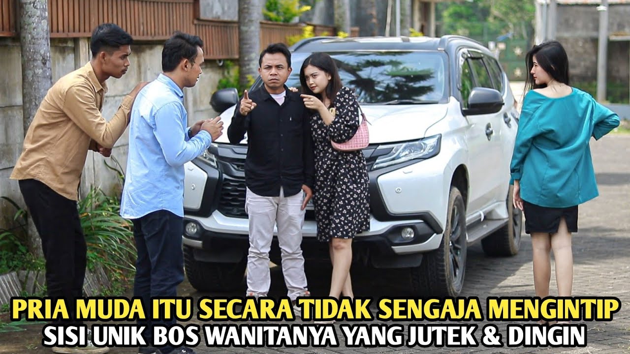 PRIA MUDA ITU SECARA TIDAK SENGAJA MENGINTIP SISI UNIK BOS WANITANYA YANG BERSIKAP JUTEK & DINGIN !