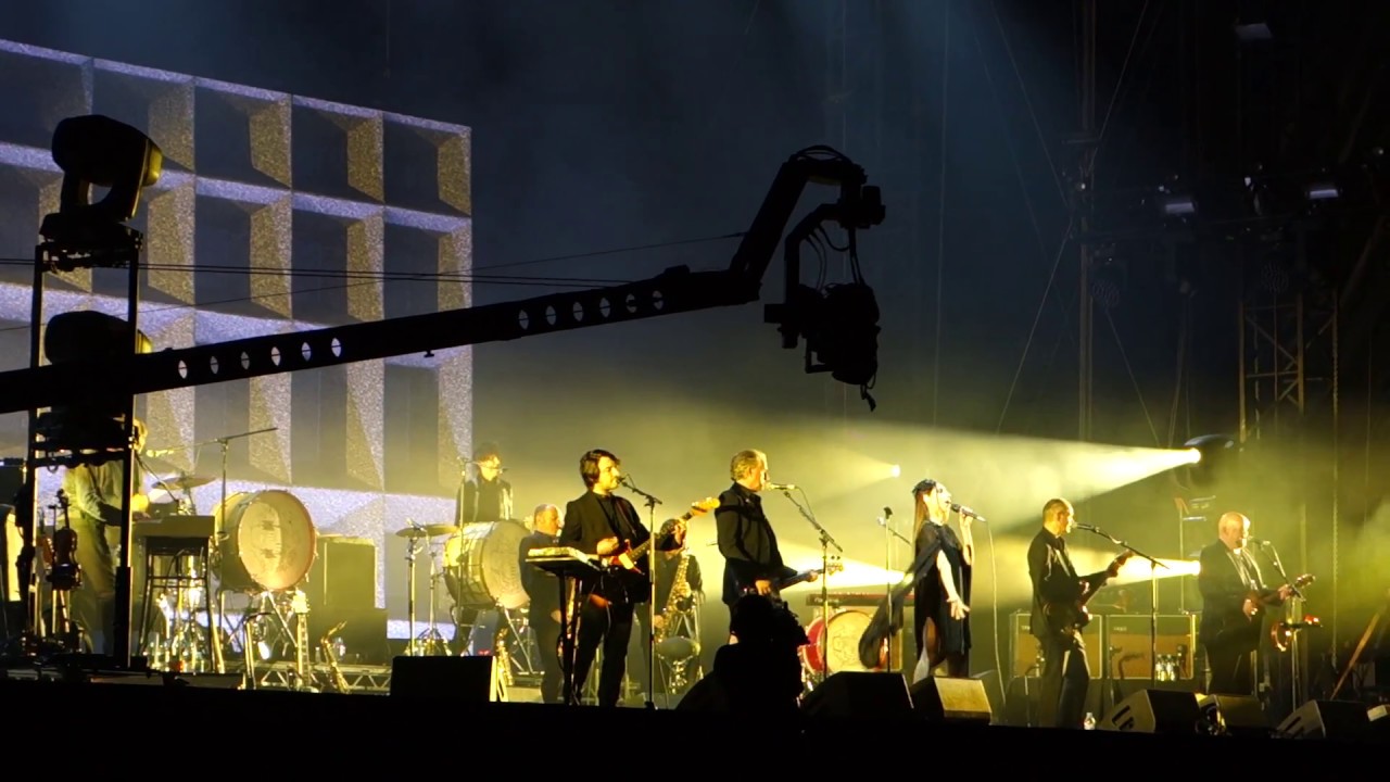 Pj Harvey The Community Of Hope Live Rock En Seine 2017 Youtube
